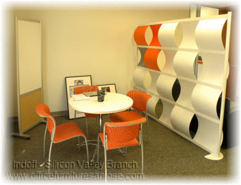 Lobby - Tactus Technology - Mobile White Board, Informal Meeting Table & Chairs, Privacy Divider Wall